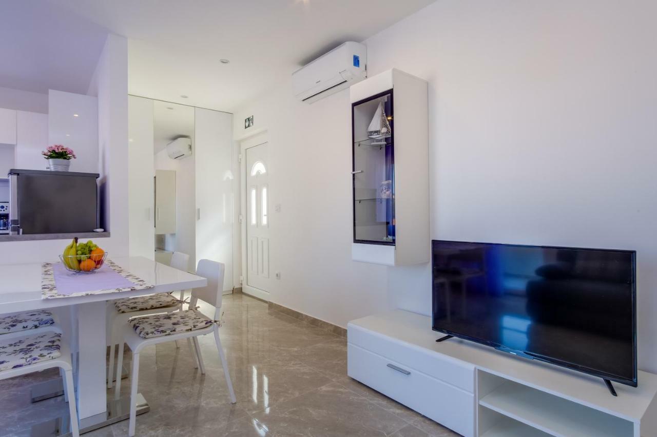 Apartmani Beatrice Mali Lošinj Εξωτερικό φωτογραφία