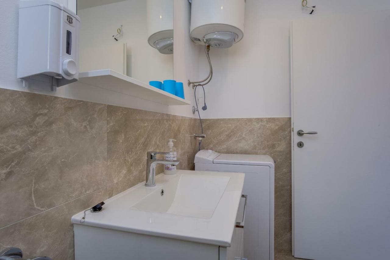 Apartmani Beatrice Mali Lošinj Εξωτερικό φωτογραφία